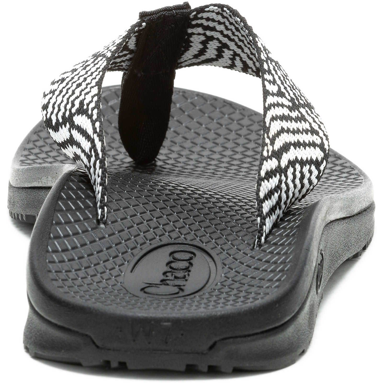 Everley B&W Chacos Classic Flip | YUW-429178