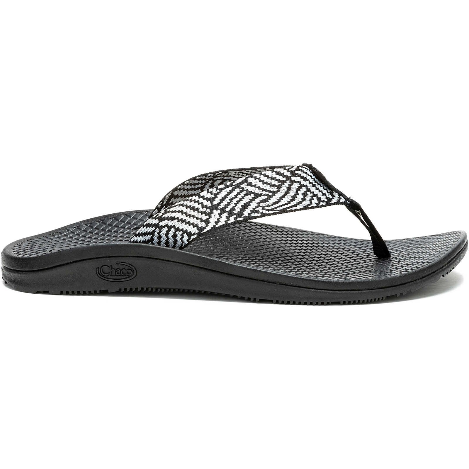 Everley B&W Chacos Classic Flip | YUW-429178